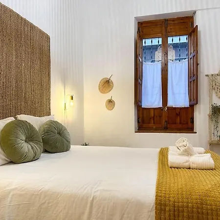 Aires Bohemios En Pleno Centro. Apartment Alicante Exterior photo