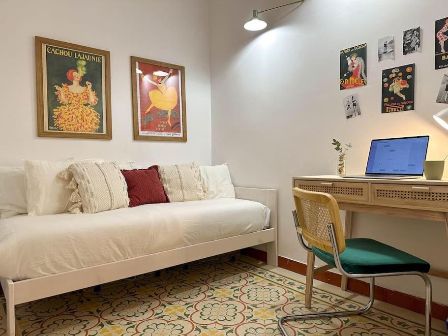 Apartament Aires Bohemios En Pleno Centro. Alacant